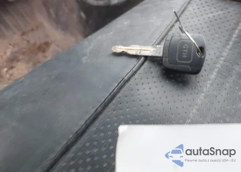 2007 Ford F-150 Stx/Xl/Xlt z USA, uszkodzony, nr VIN 1FTRF14W47NA49869